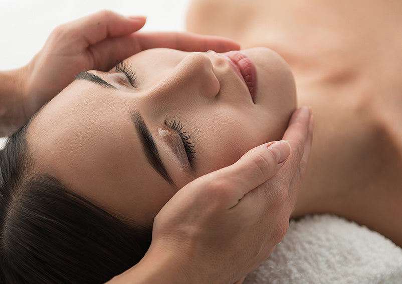 AGE DEFENSE FACIAL
